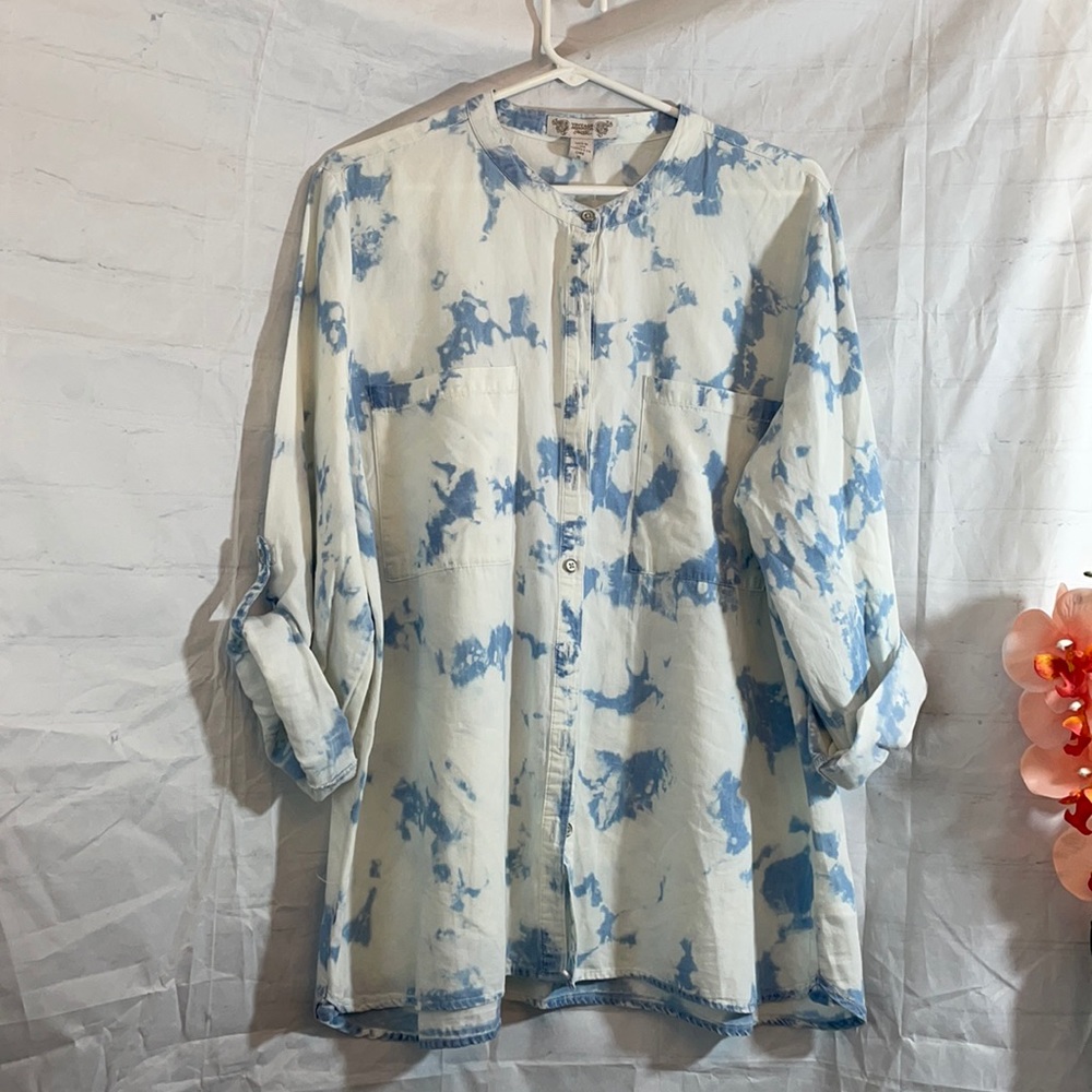 Vintage America size xl  button down white washed tie dye  shirt